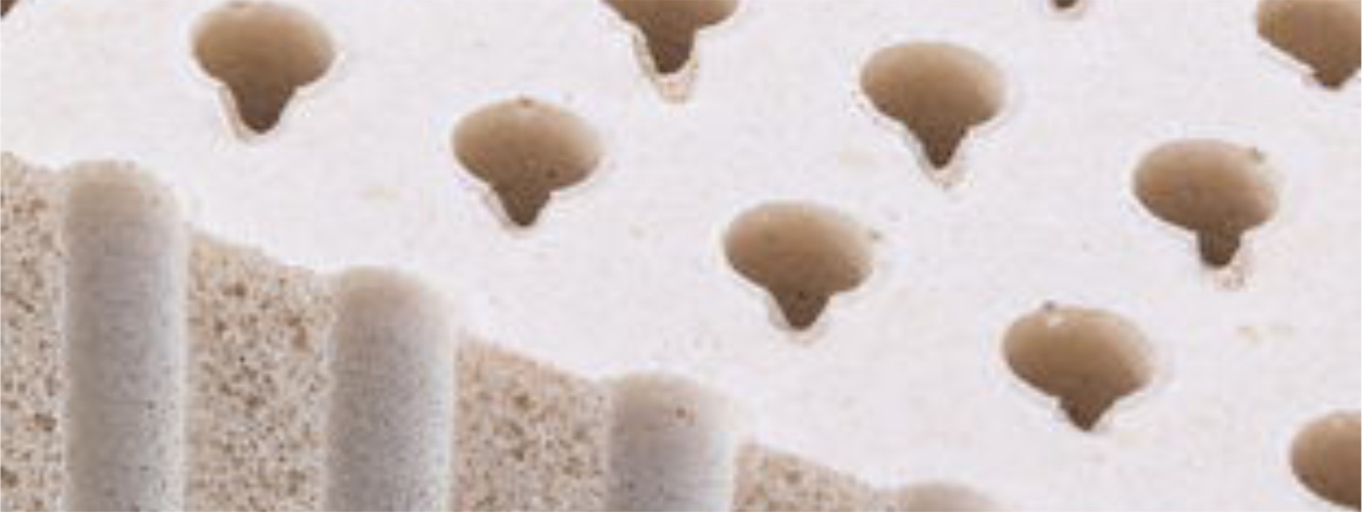 Organic latex mattress with zippered cover and replaceable layers